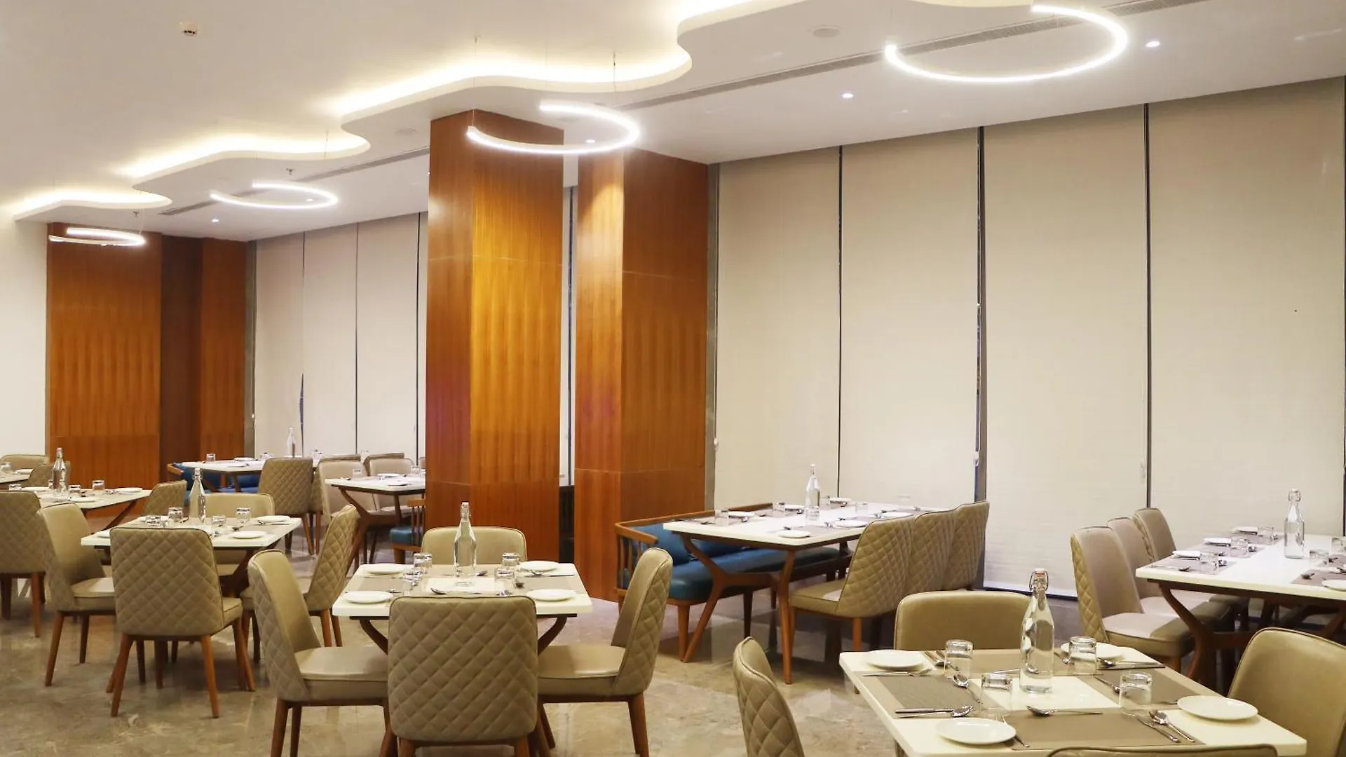 The Paradise Bliss - A Luxury Hotel & Spa In 우다이푸르