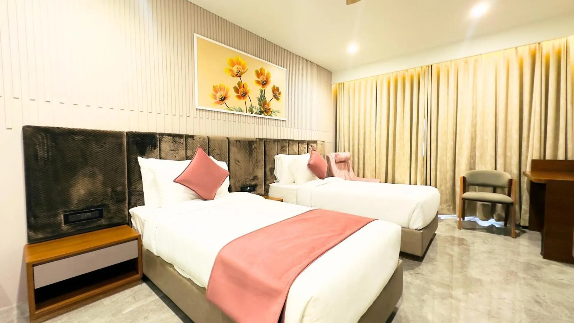 The Paradise Bliss - A Luxury Hotel & Spa In 우다이푸르