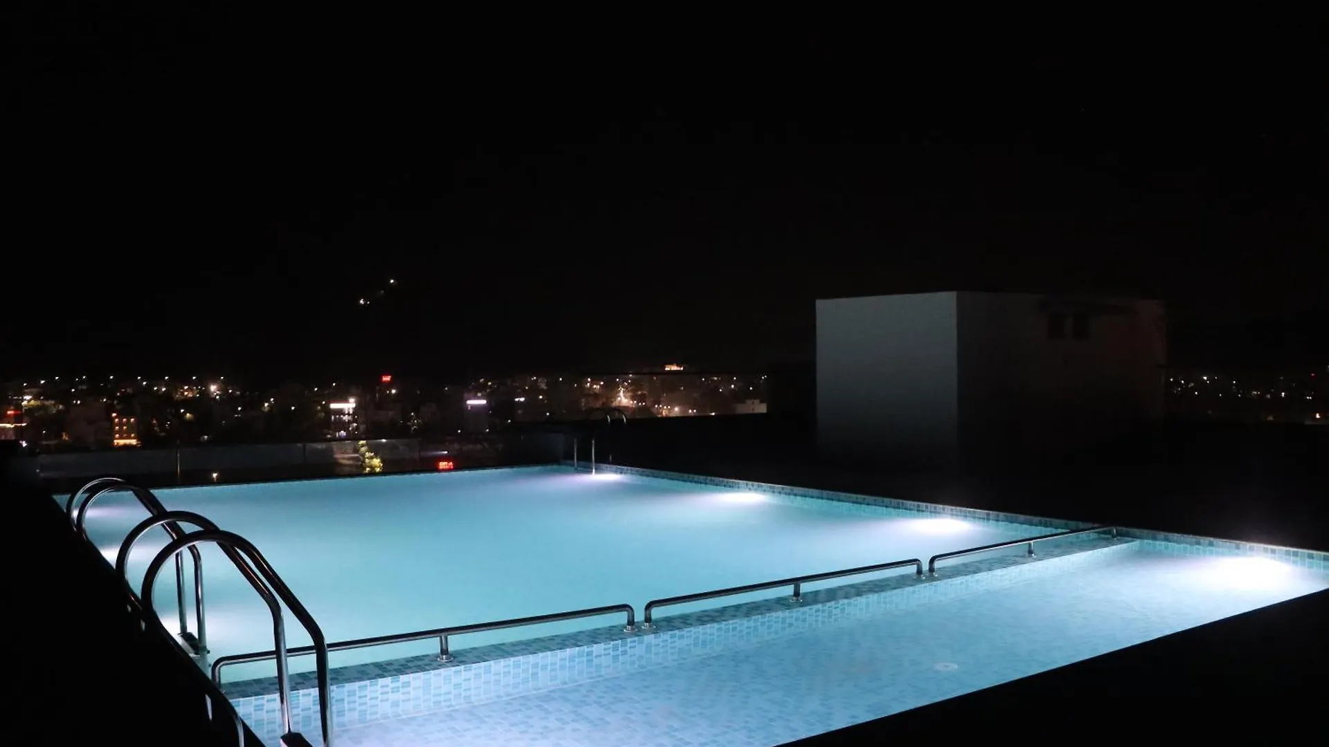 The Paradise Bliss - A Luxury Hotel & Spa In Udaipur 4*,